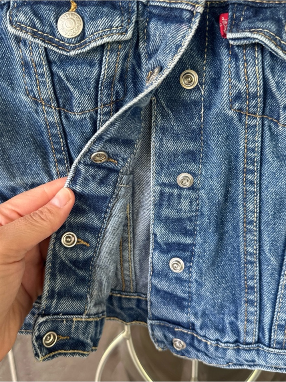 Levi's Jacket Kids Size 4t Blue Denim Trucker Style - Picture 3 of 5